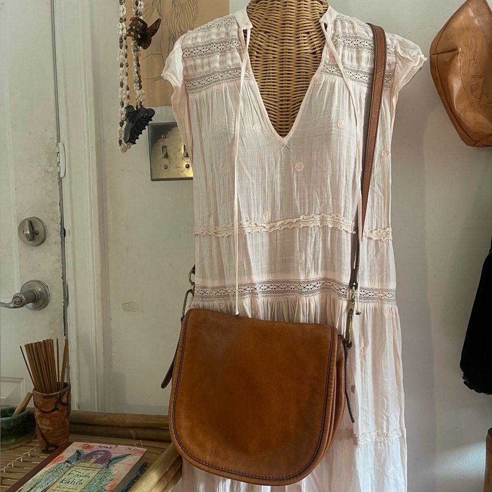 Fossil Vintage Caramel Soft Leather Crossbody Saddle Bag